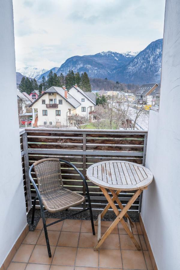 Apartments Skok With Rafting And Free Parking ボヴェツ エクステリア 写真