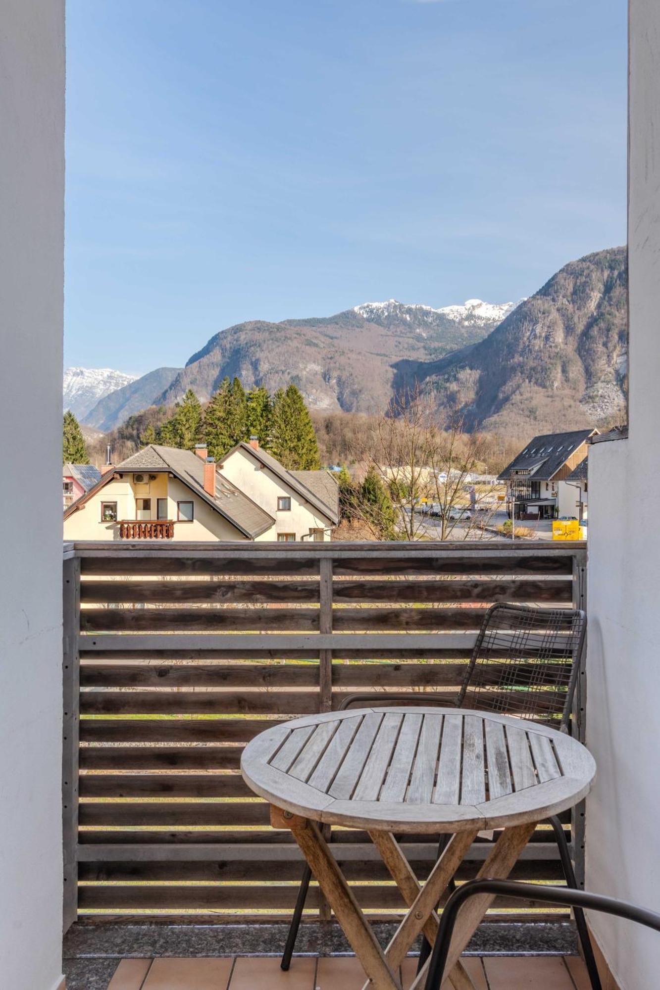 Apartments Skok With Rafting And Free Parking ボヴェツ 部屋 写真