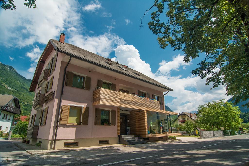 Apartments Skok With Rafting And Free Parking ボヴェツ エクステリア 写真