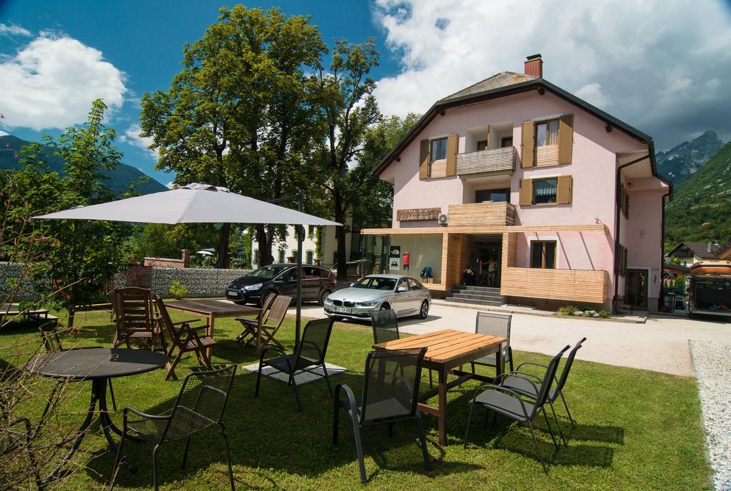 Apartments Skok With Rafting And Free Parking ボヴェツ エクステリア 写真